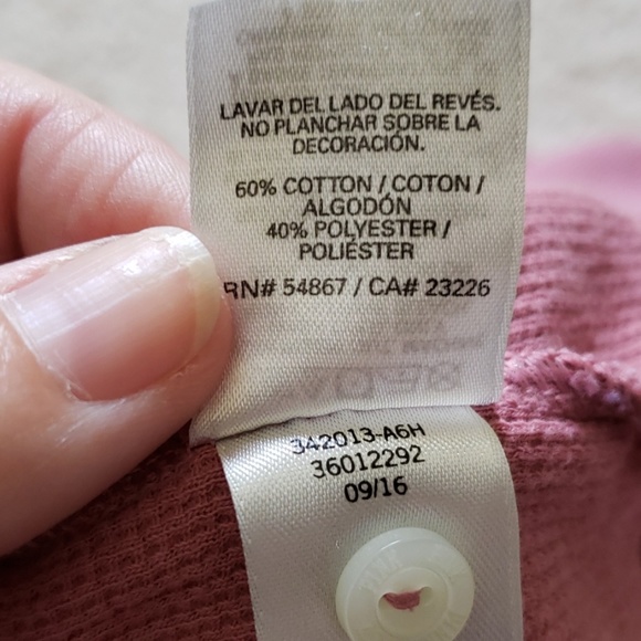 💗 EUC! VS Pink l/s top 'Messy Bun Club' - Picture 7 of 7